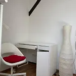 홈스테이 Bequemes Einzelzimmer Im Herzen Von 카셀