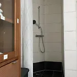 홈스테이 Bequemes Einzelzimmer Im Herzen Von *