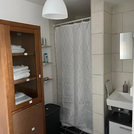Bequemes Einzelzimmer Im Herzen Von * カッセル
