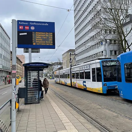 Bequemes Einzelzimmer Im Herzen Von