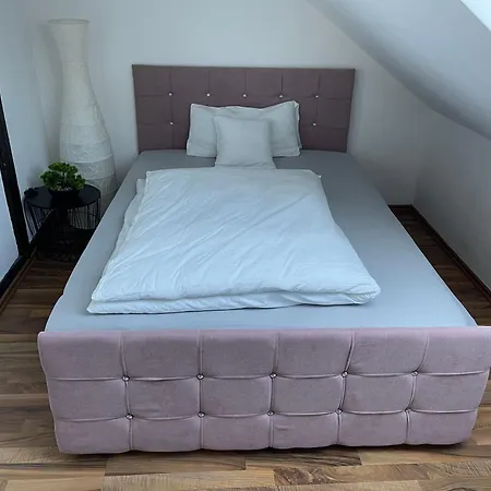 Bequemes Einzelzimmer Im Herzen Von 民宿 卡塞尔