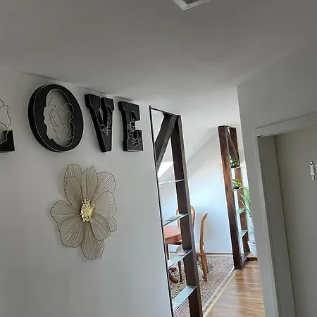 Bequemes Einzelzimmer Im Herzen Von